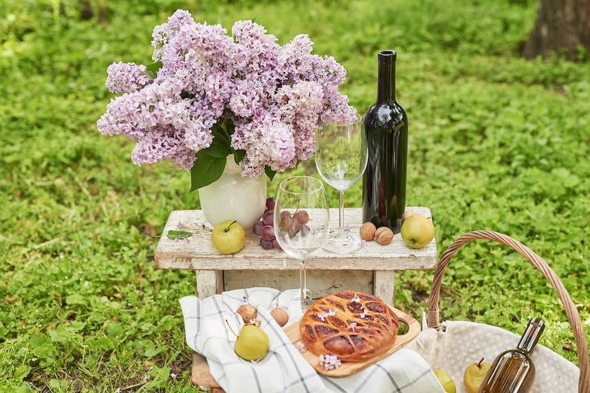Ausflug am Ostermontag: Die perfekten Weine f�r ein Picknick im Freien